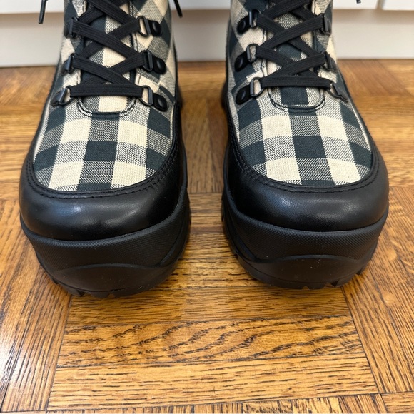 Loeffler Randall Owen Hiking Boot Chunky Sole Sz 11 - Picture 7 of 9